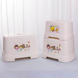 四季方凳（?。?/></a></div>
<div   id=